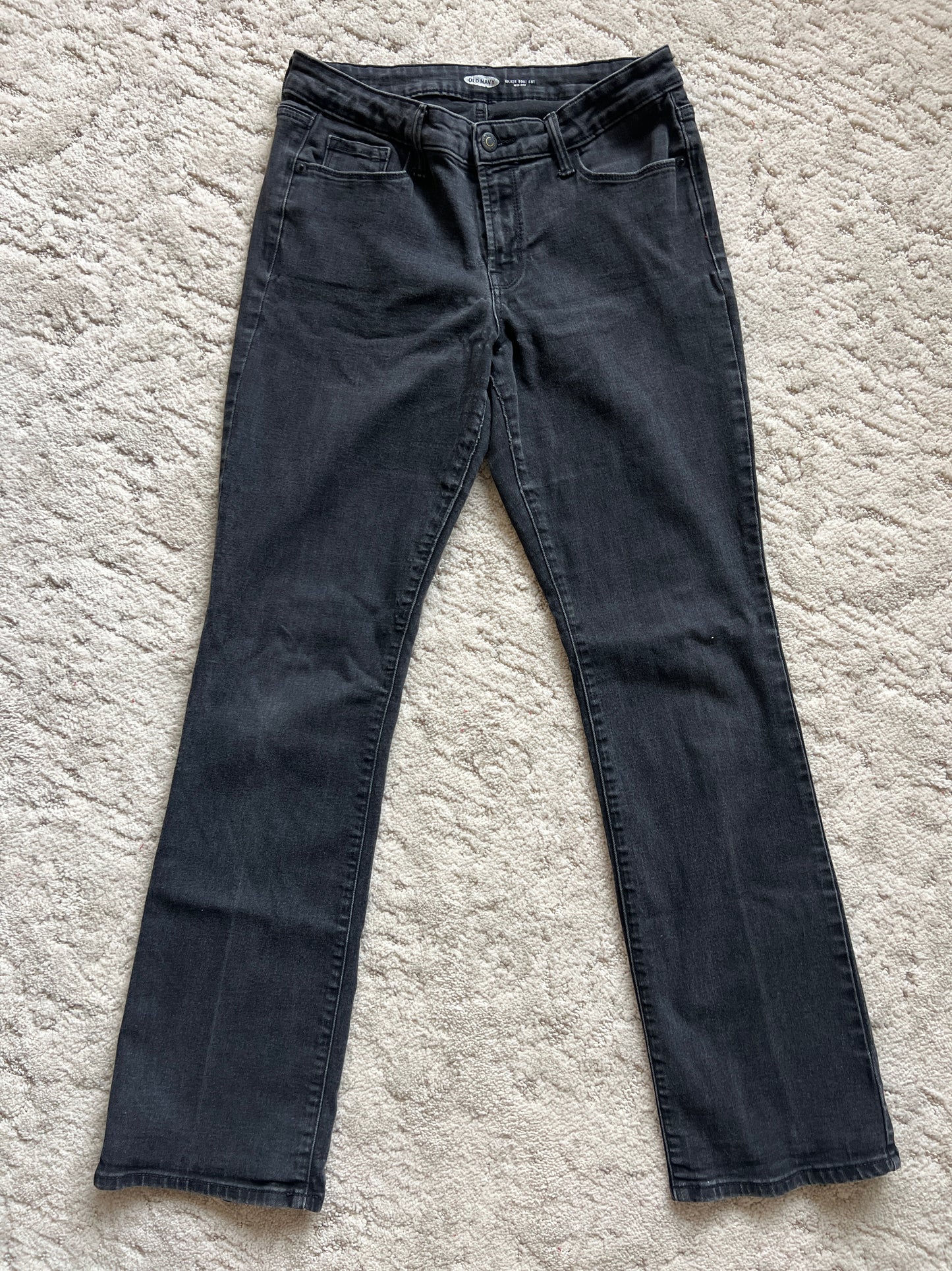 Waist:31 Inseam:30 Hip:35 Rise:9