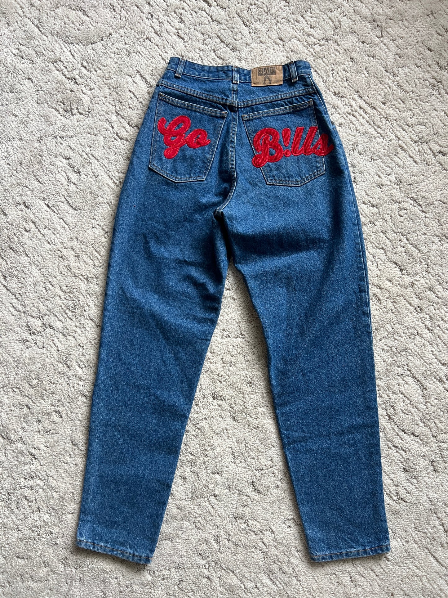 Waist:27 Inseam:30 Hip:40 Rise:12