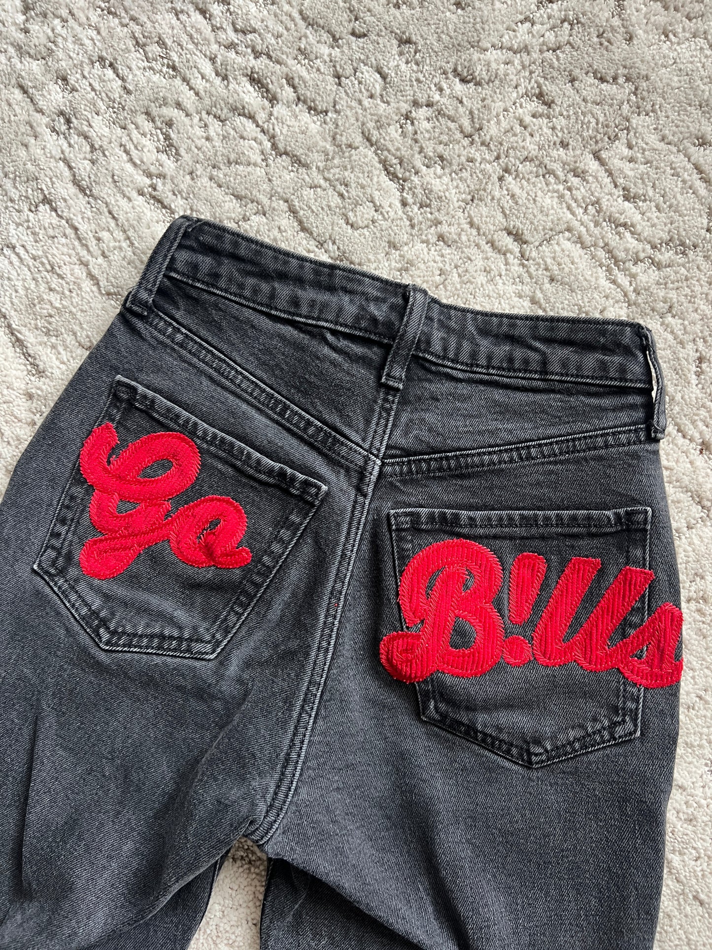 Waist:34 Inseam:28 Hip:44 Rise:12