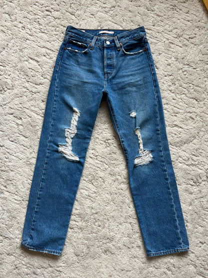 Waist:28.5 Inseam:27 Hip:35 Rise:10.5