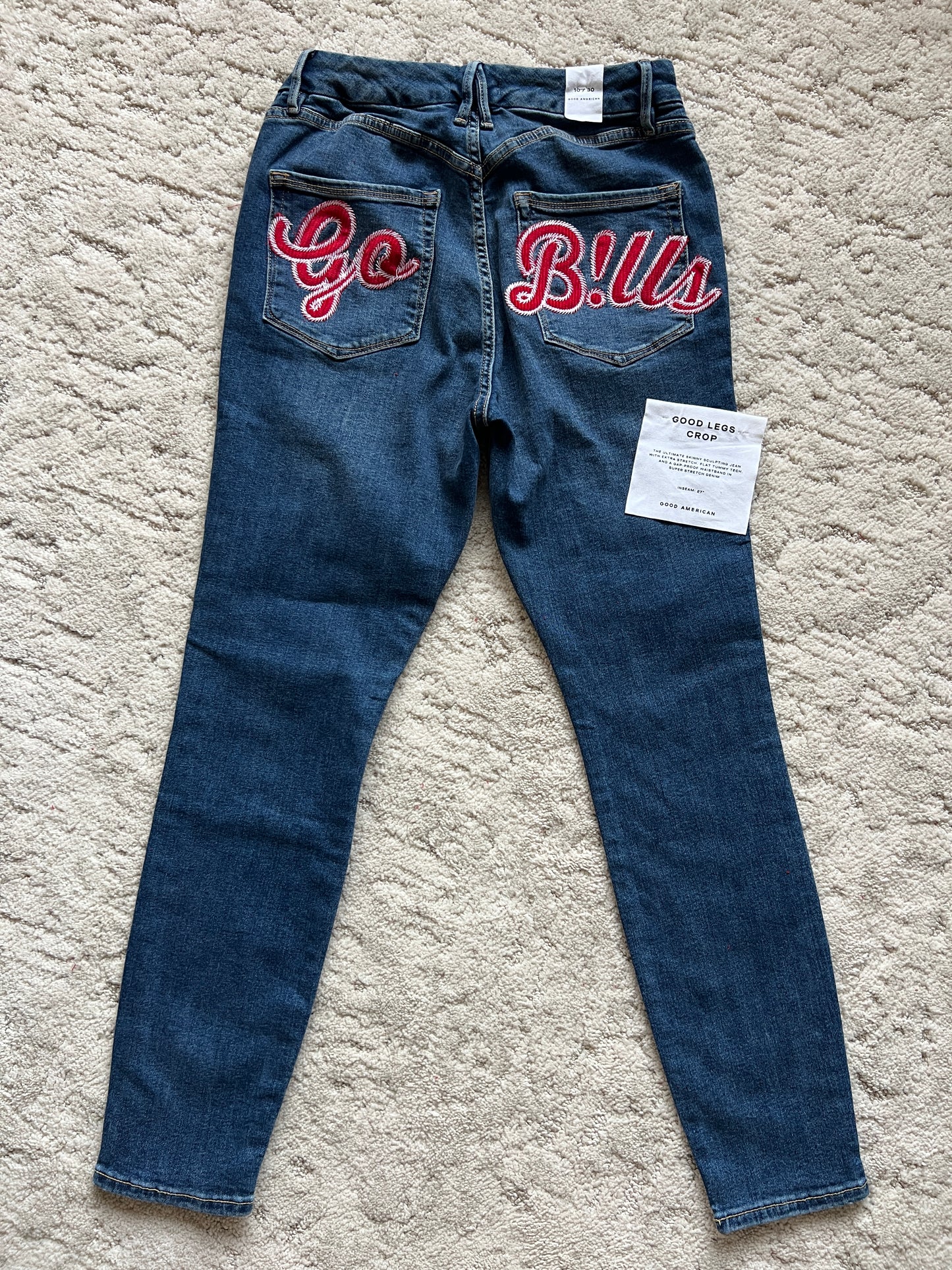 Waist:28 Inseam:26.5 Hip:33 Rise:10.5