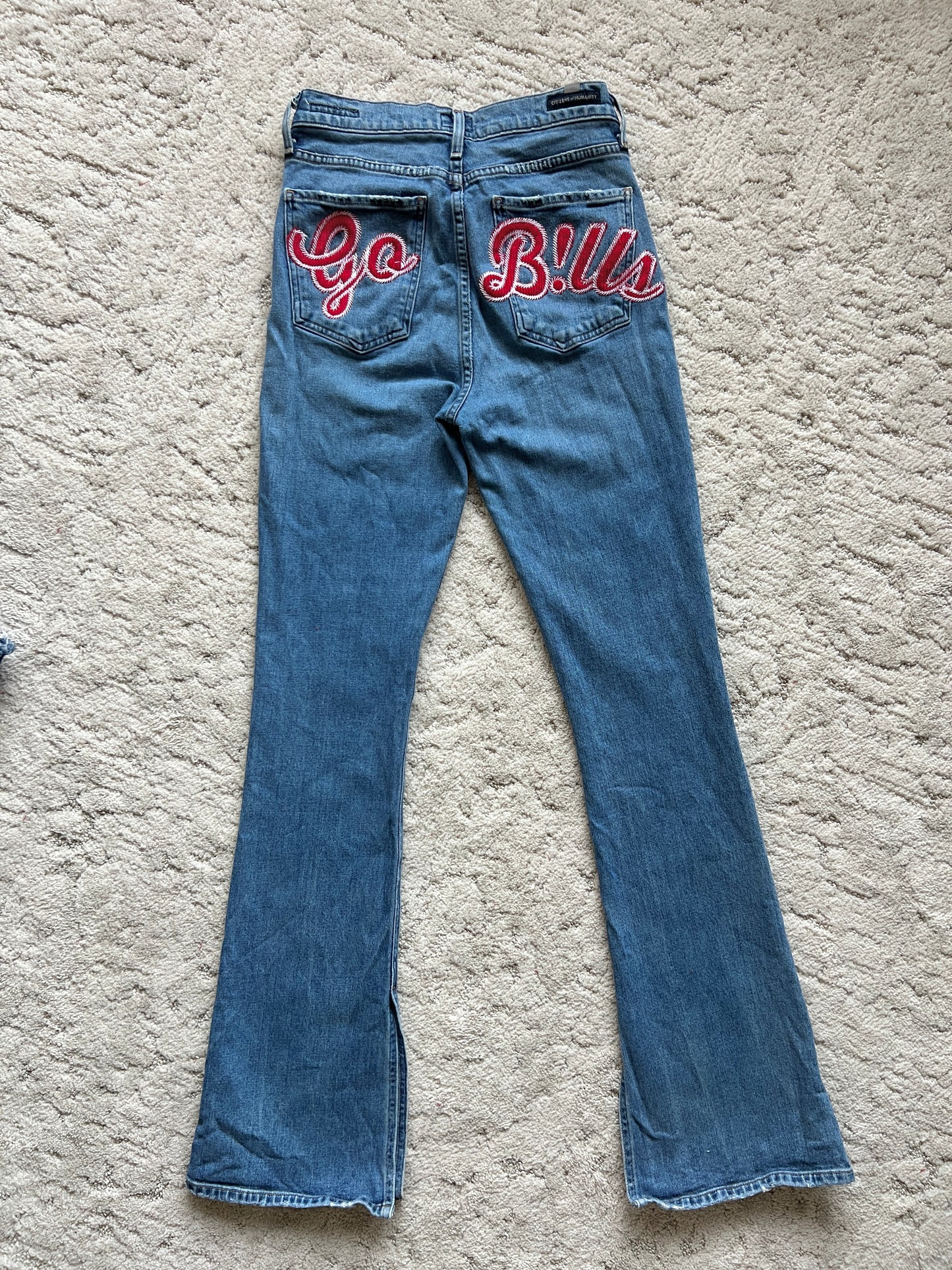 Waist:27 Inseam:37.5 Hip:32 Rise:11